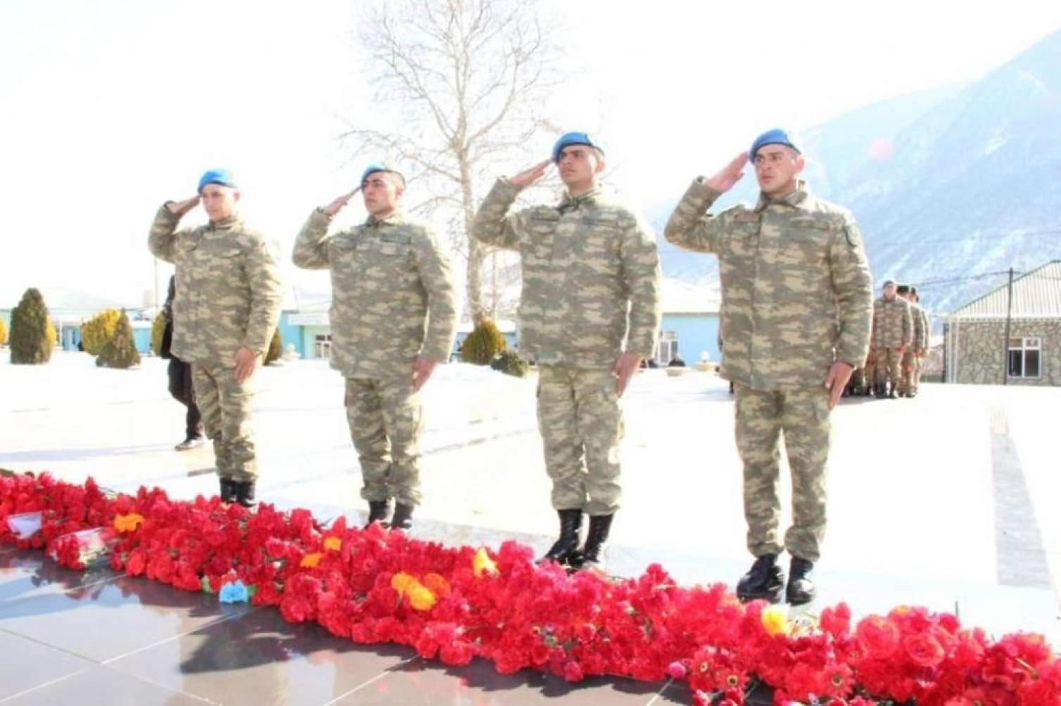 Aşağı Ağcakənd qəsəbəsində ehsan süfrəsi açılıb - FOTO 