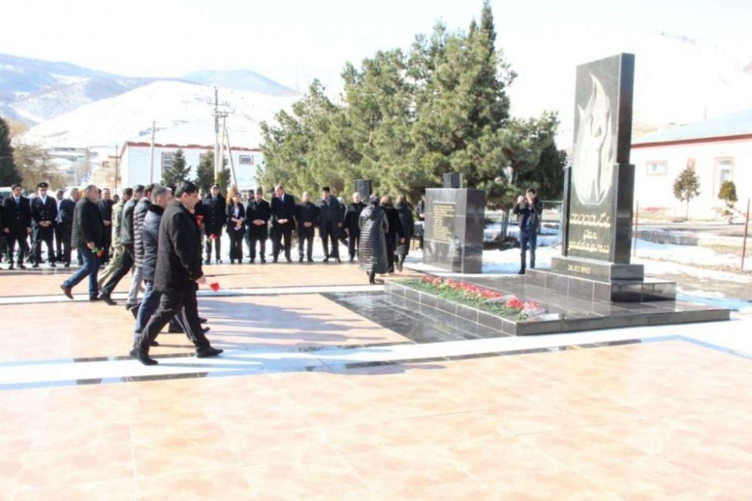 Aşağı Ağcakənd qəsəbəsində ehsan süfrəsi açılıb - FOTO 