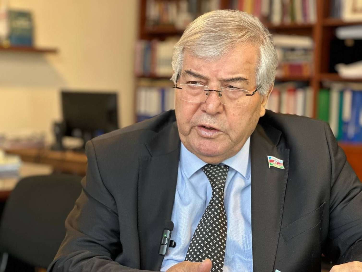 Bilmirsən harada yetişib, gəlib birdən-birə nazir olur… - Sabir Rüstəmxanlı Söhbətləri - VİDEO 