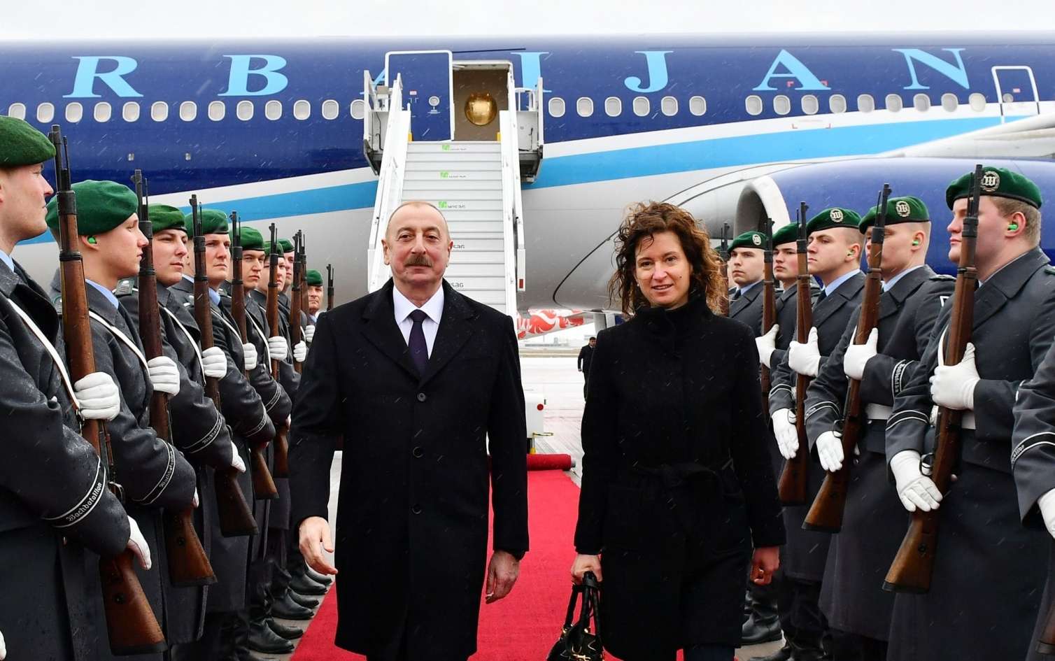 Prezident Almaniyaya getdi -  FOTO