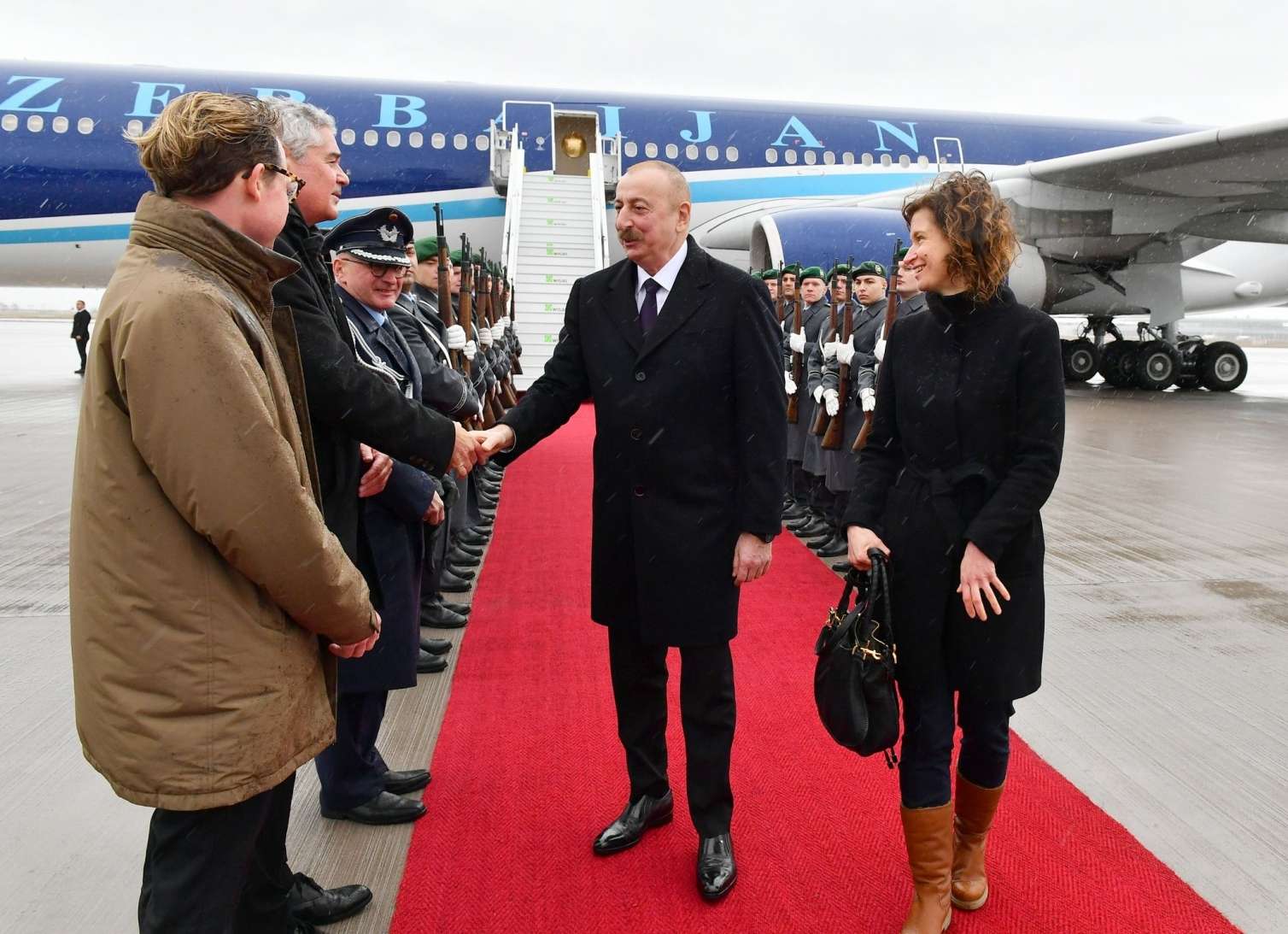 Prezident Almaniyaya getdi -  FOTO