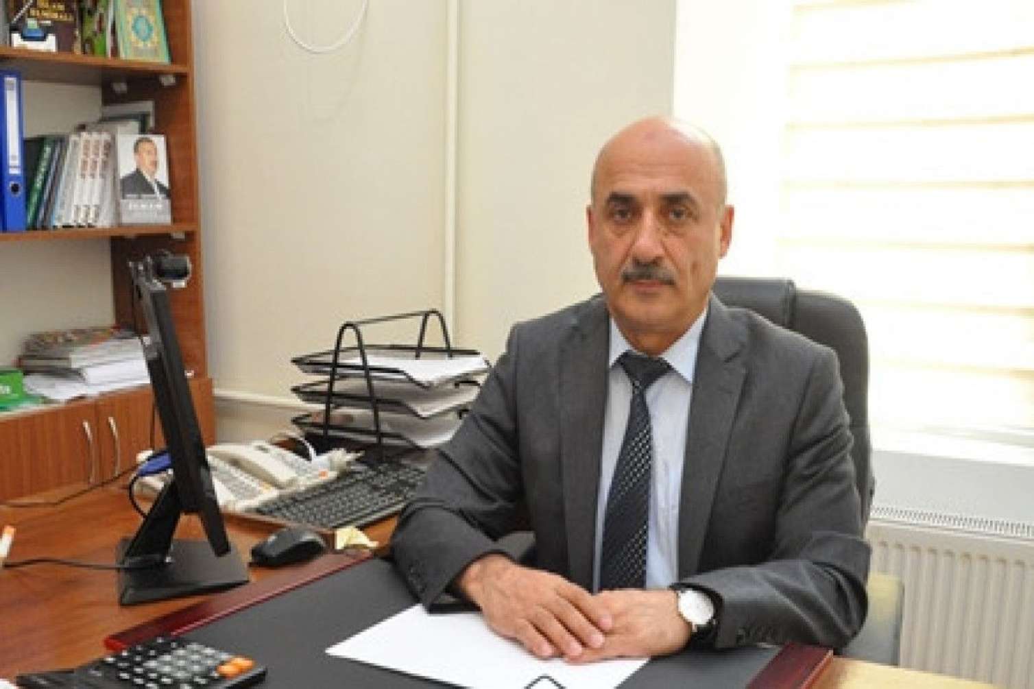 Prorektora şiddətli töhmət verildi 