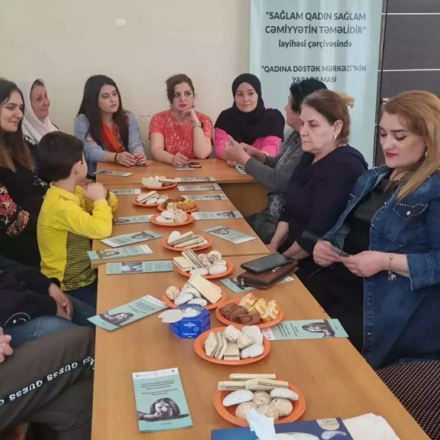 Bakıda qadınlara hüquqi və psixoloji yardım göstərilib- FOTO 