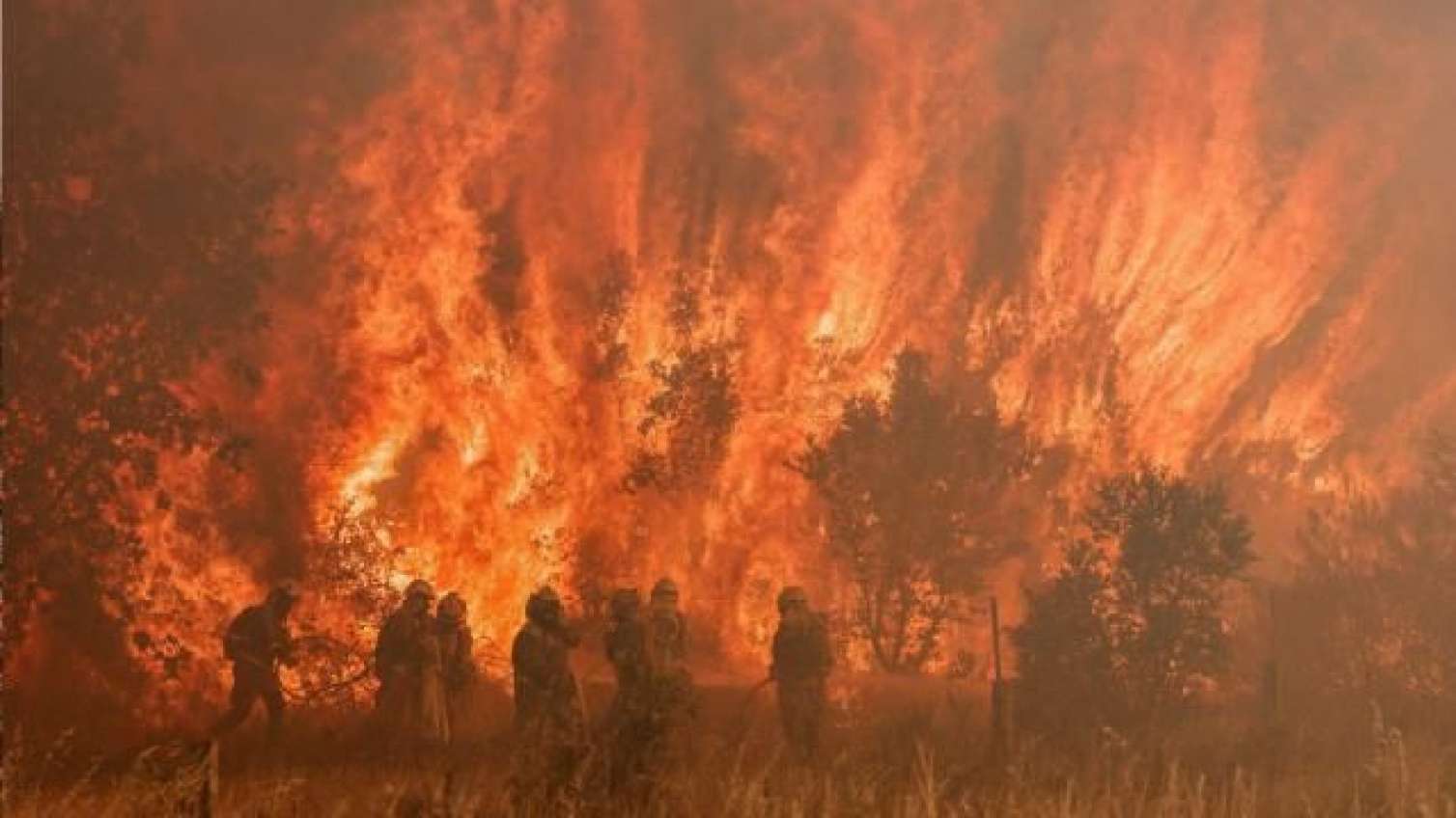 İspaniyada meşə yanğını: 250 nəfər təxliyə edildi 
