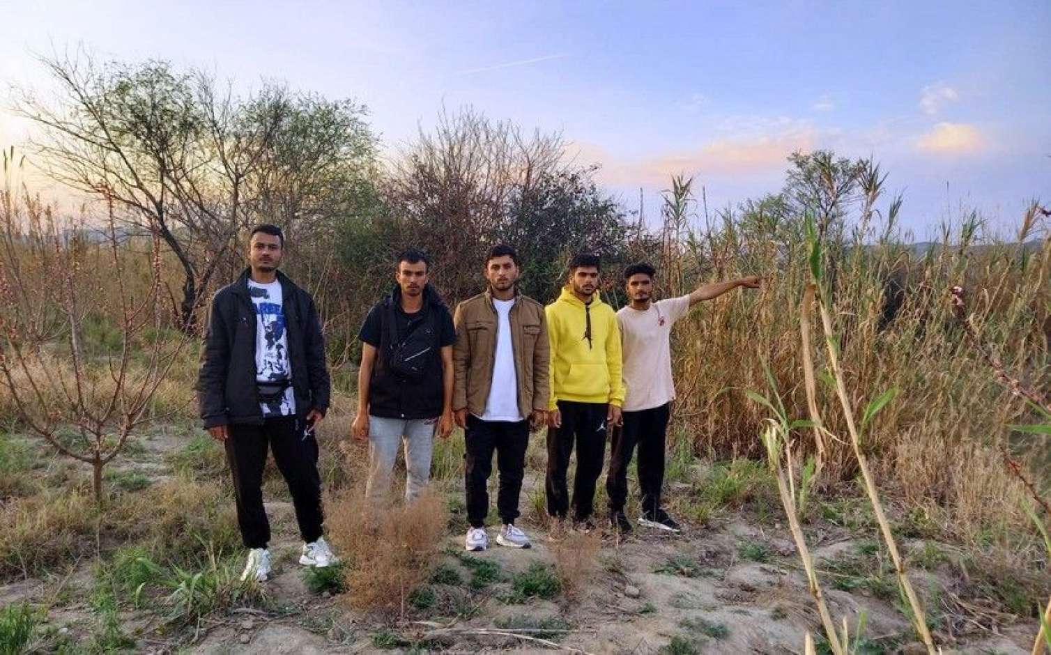 Sərhədi pozmağa çalışan pakistanlılar saxlanıldı -  FOTO
