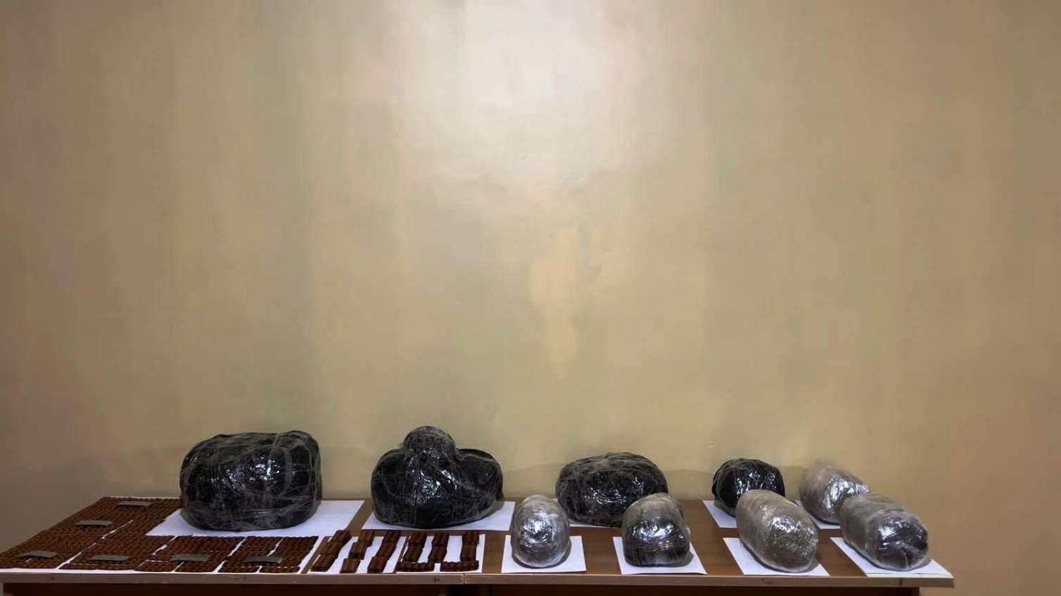 İrandan 13 kq-dan çox narkotik gətirmək istədilər -  FOTO