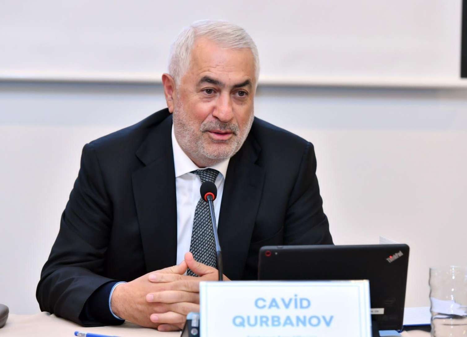 Cavid Qurbanov imicini dəyişdi - FOTO 