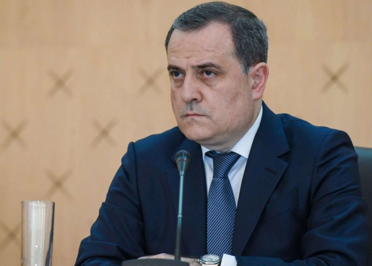 Ceyhun Bayramov rəsmi səfərə yollandı 