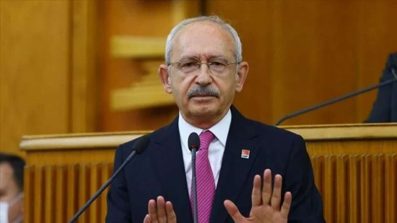 Kılıçdaroğlu və xanımı qəzaya düşdülər 