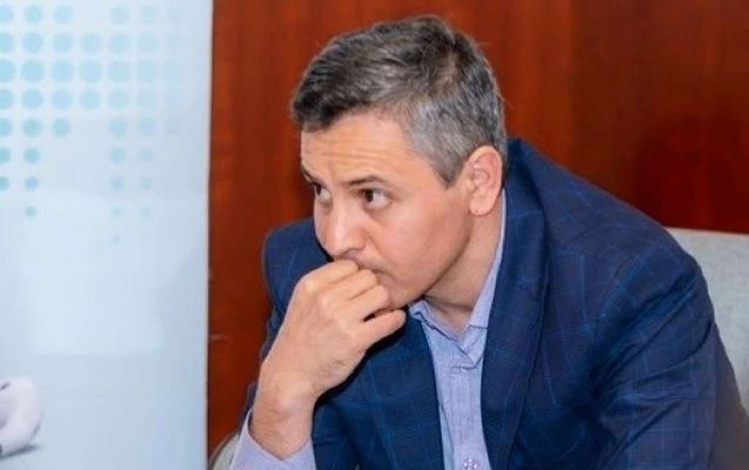 Əsl sənət niyə gəlir gətirmir? - Aqşin Yenisey 
