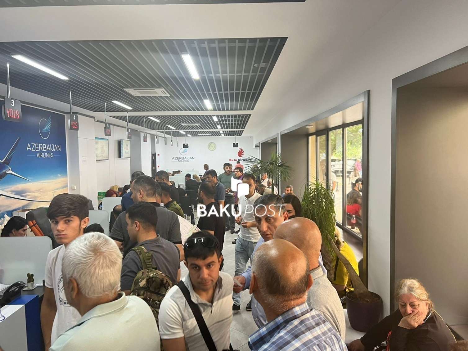 AZAL Naxçıvanı blokadaya aldı: qiymət baha, növbələr uzun... -  FOTO