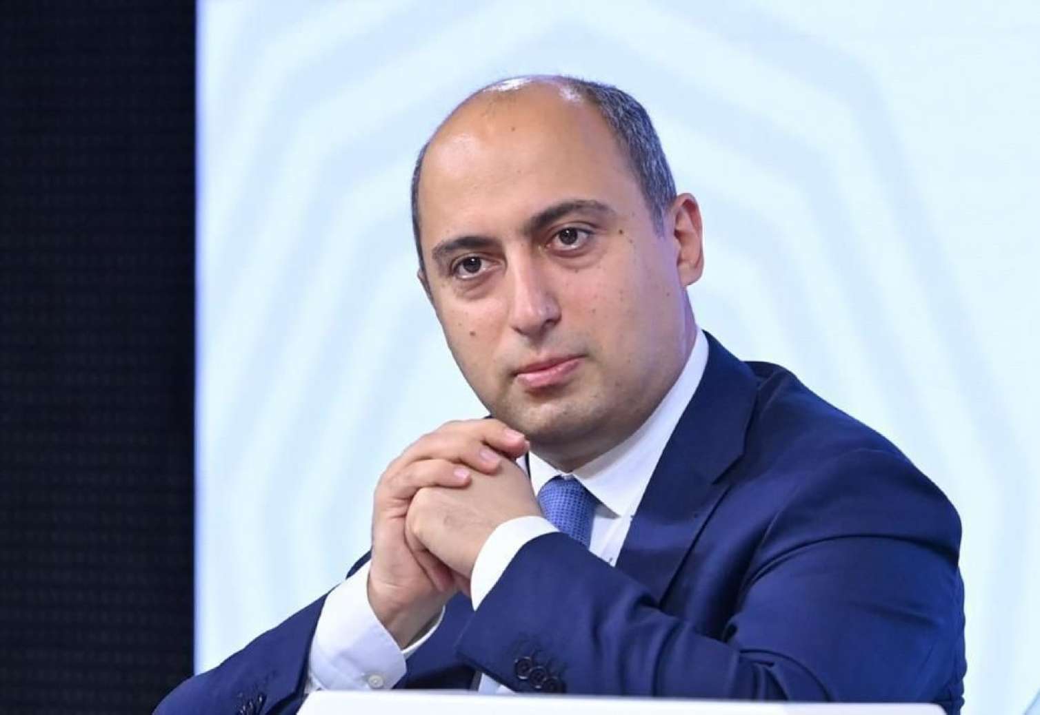 Nazir elm düşərgəsini ifşa etdi - Yüksək postdan deyilən acı reallıq 