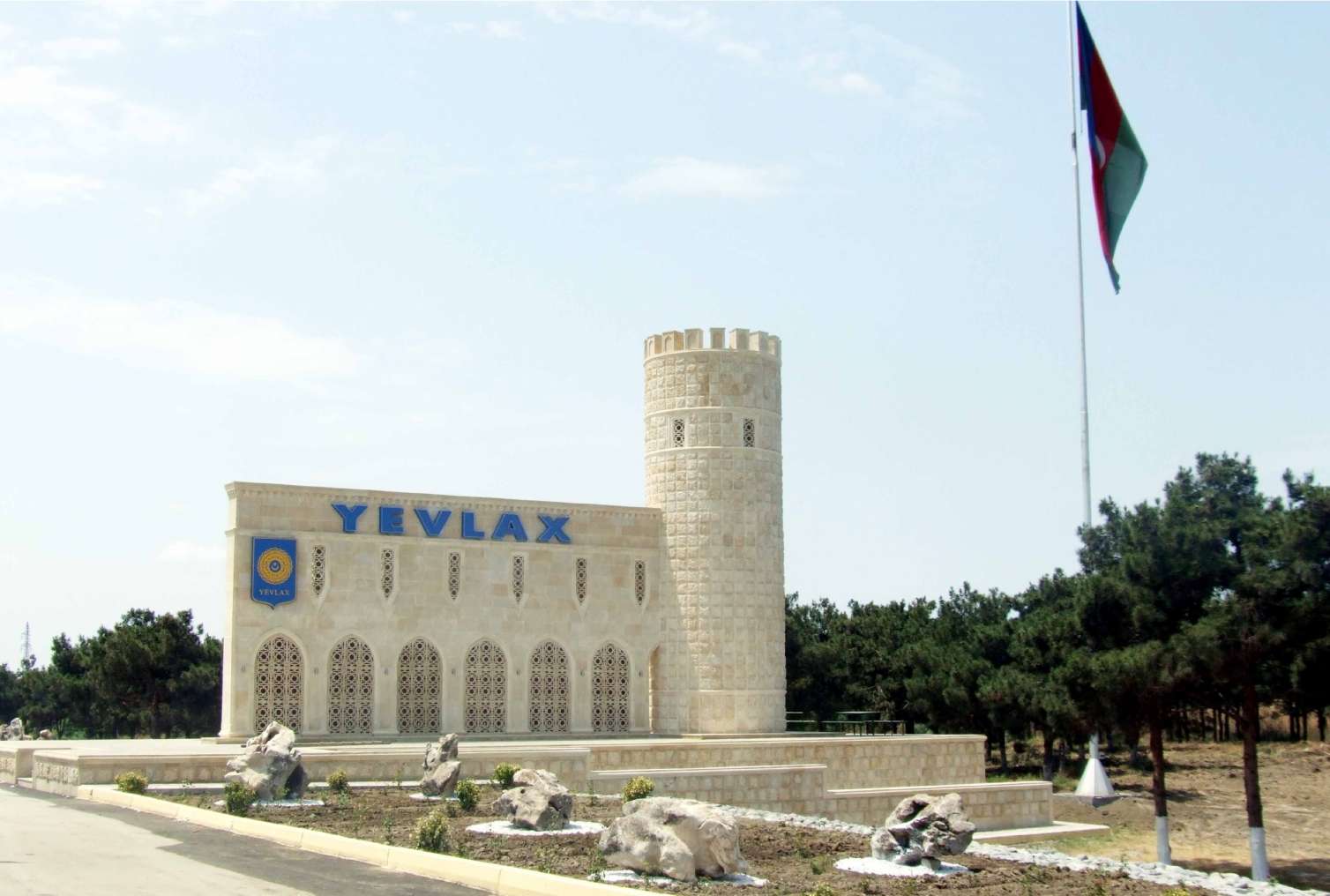 Yevlaxda 13 yaşlı qızla ər-arvad kimi yaşayan şəxs həbs edildi 