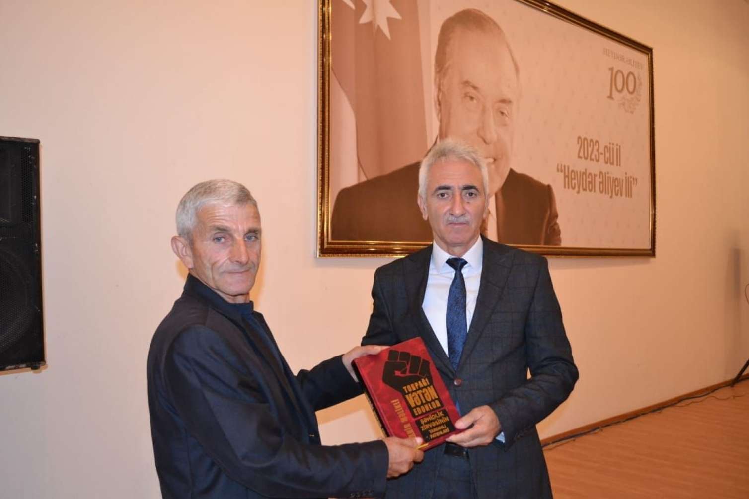 Zahir Məliklinin şəhidlər barədə kitabının təqdimatı oldu - FOTOLAR 