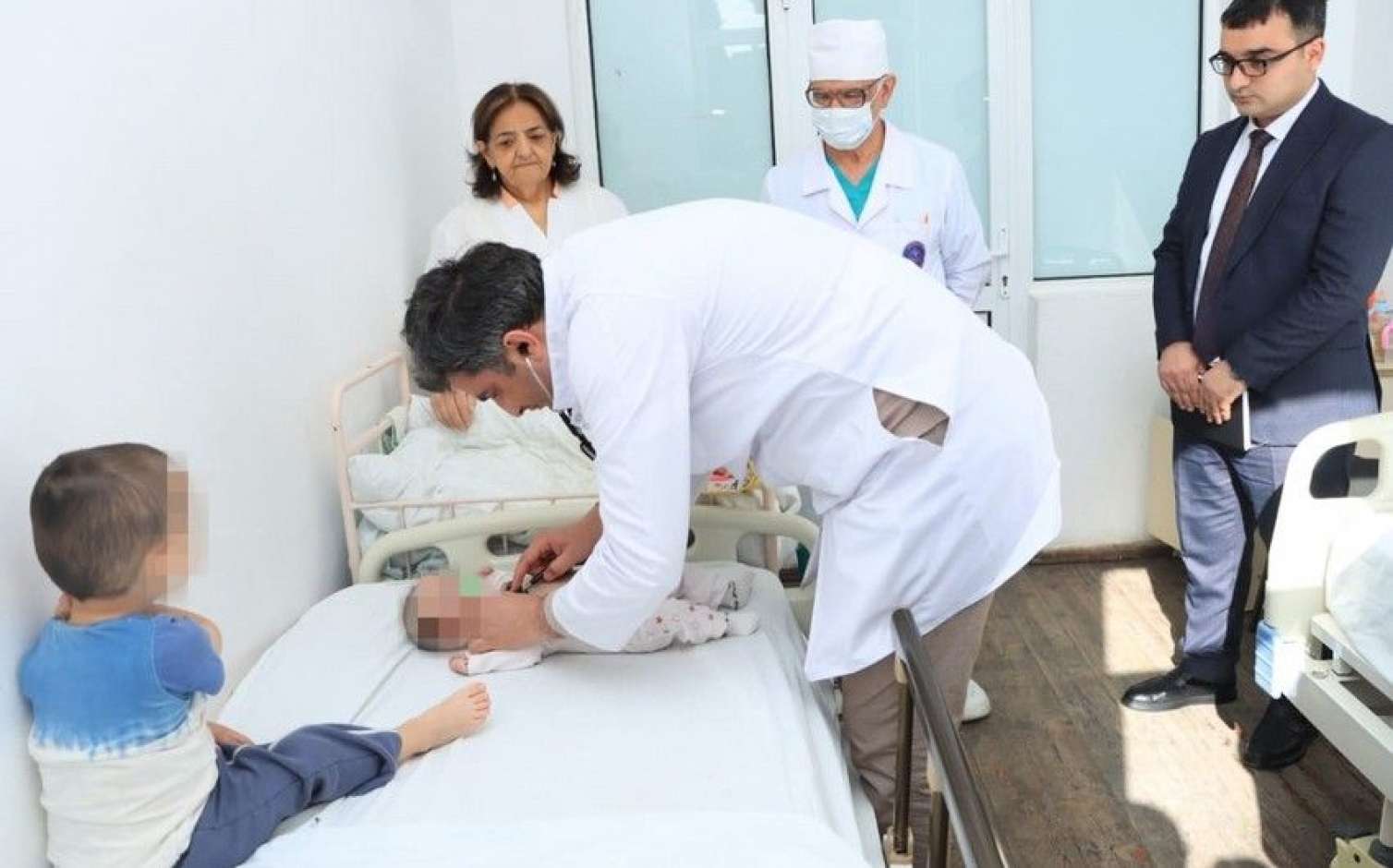 Gəncədə küçəyə atılan körpələrin anası narkotik aludəçisidir -  Yenilənib1