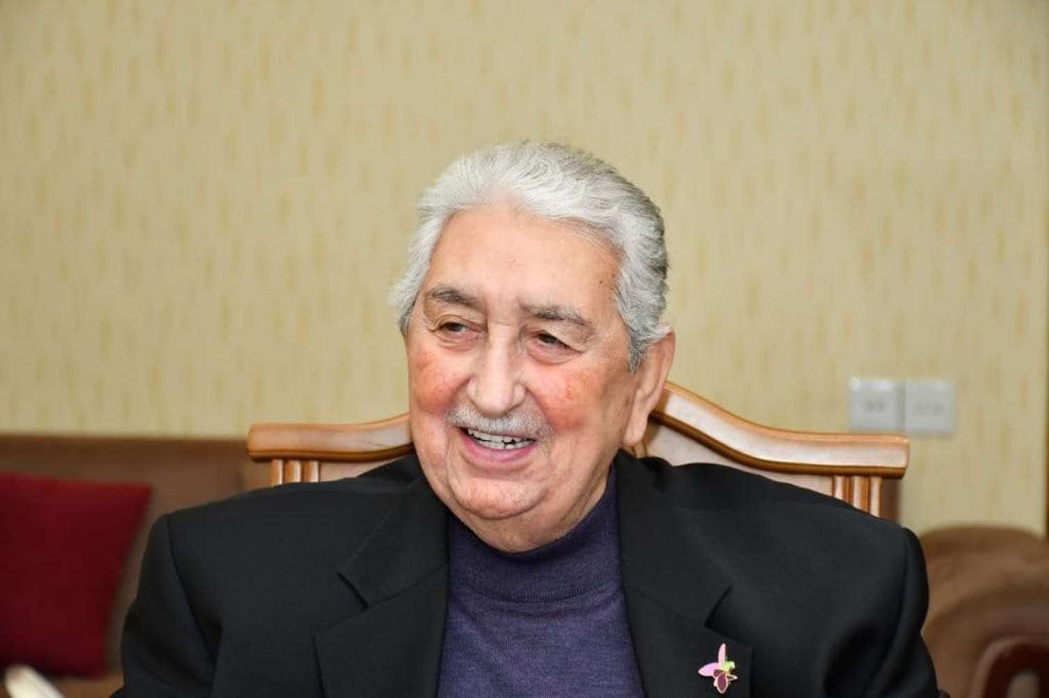 Xalq artistinin səhhəti  PİSLƏŞDİ