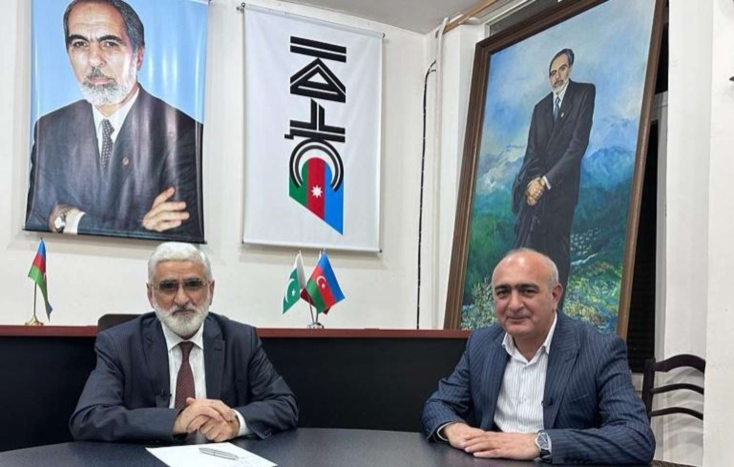 "İlham Əliyev çox şanslı adamdır ki, belə müxalifəti var" - Mirmahmud Mirəlioğlu - VİDEO 