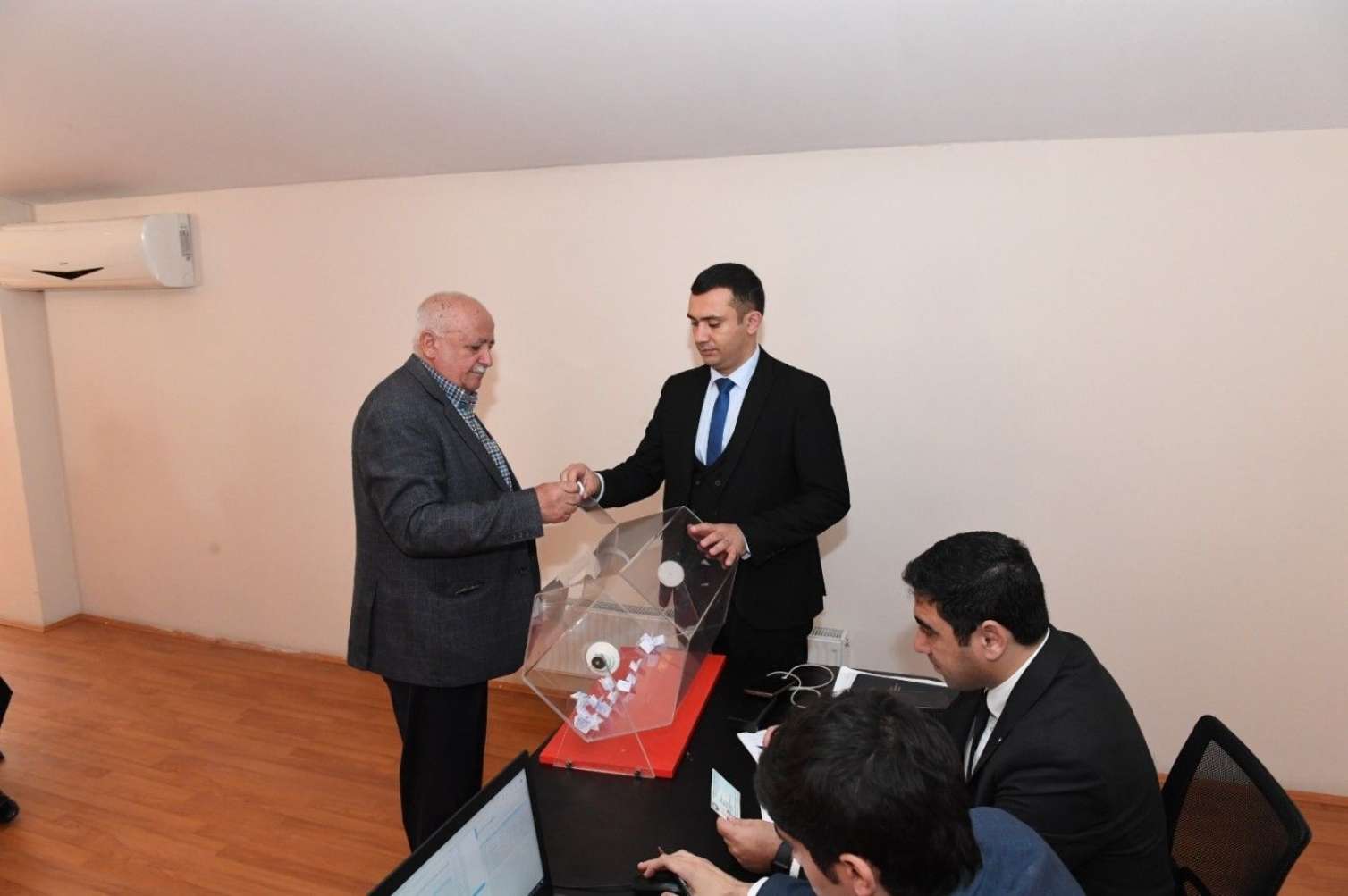 661 nəfər Zabuxa köçürüləcək - FOTO 