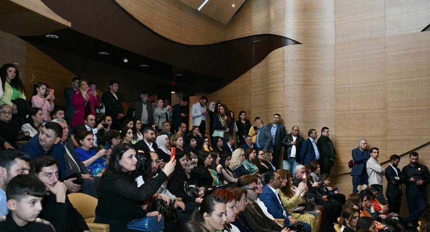 “İgidlərin Sözü”: Qazilər Muğam Mərkəzində qələbəlik yaratdı - FOTOLAR 
