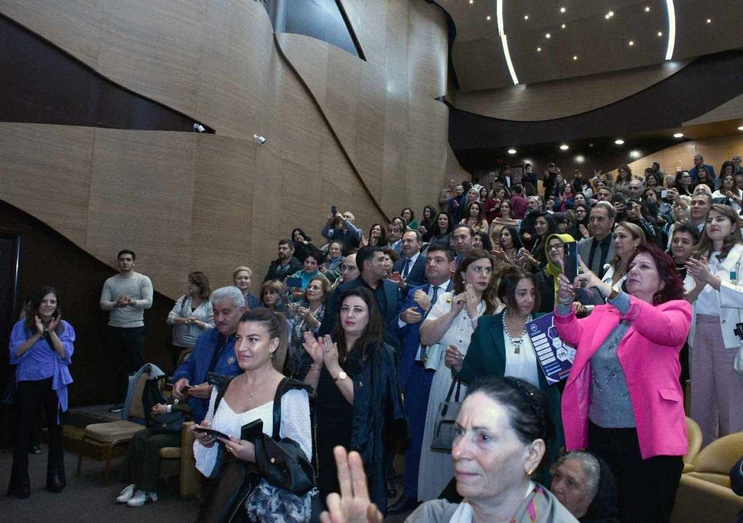 “İgidlərin Sözü”: Qazilər Muğam Mərkəzində qələbəlik yaratdı - FOTOLAR 