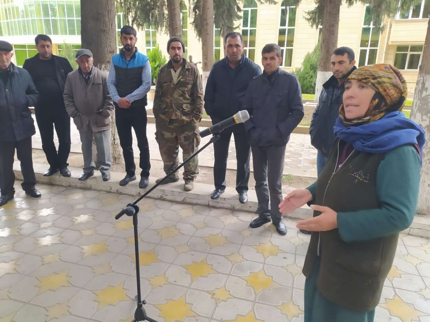 “Açıq mikrofon” aksiyasının bu həftəlik işinə Ağdaşda yekun vuruldu 