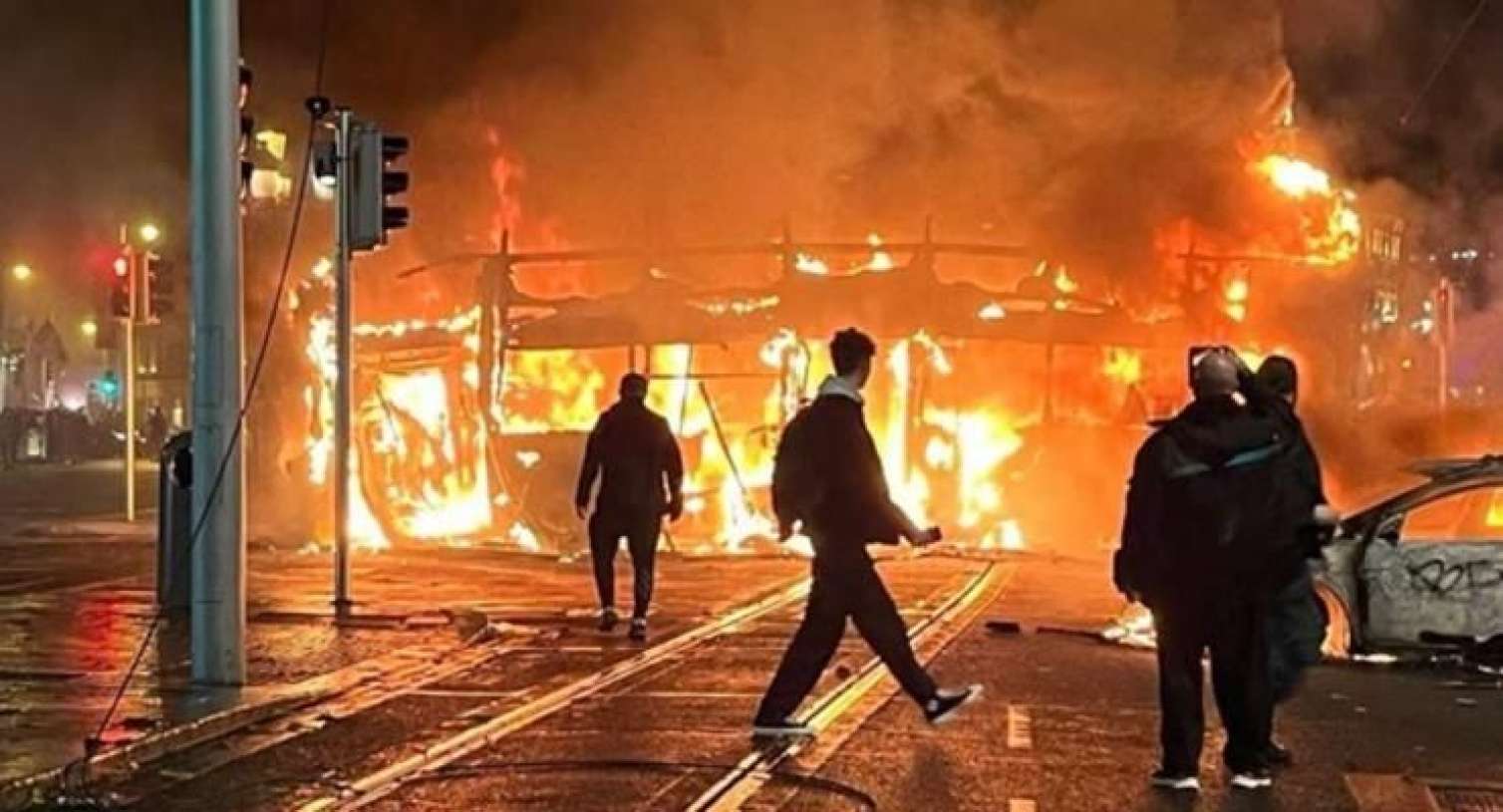 İğtişaşlar hökuməti qorxuya saldı: qanuna düzəliş edilir 