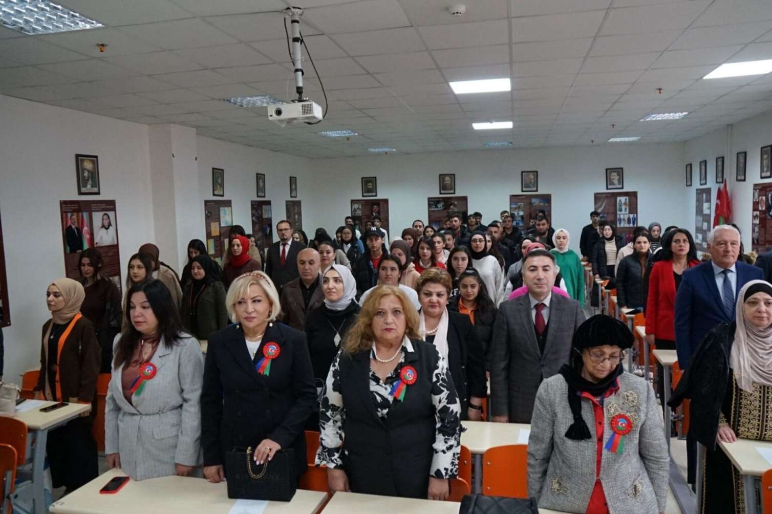 Batman Universitetində Tənzilə Rüstəmxanlı ilə görüş keçirildi – FOTO 