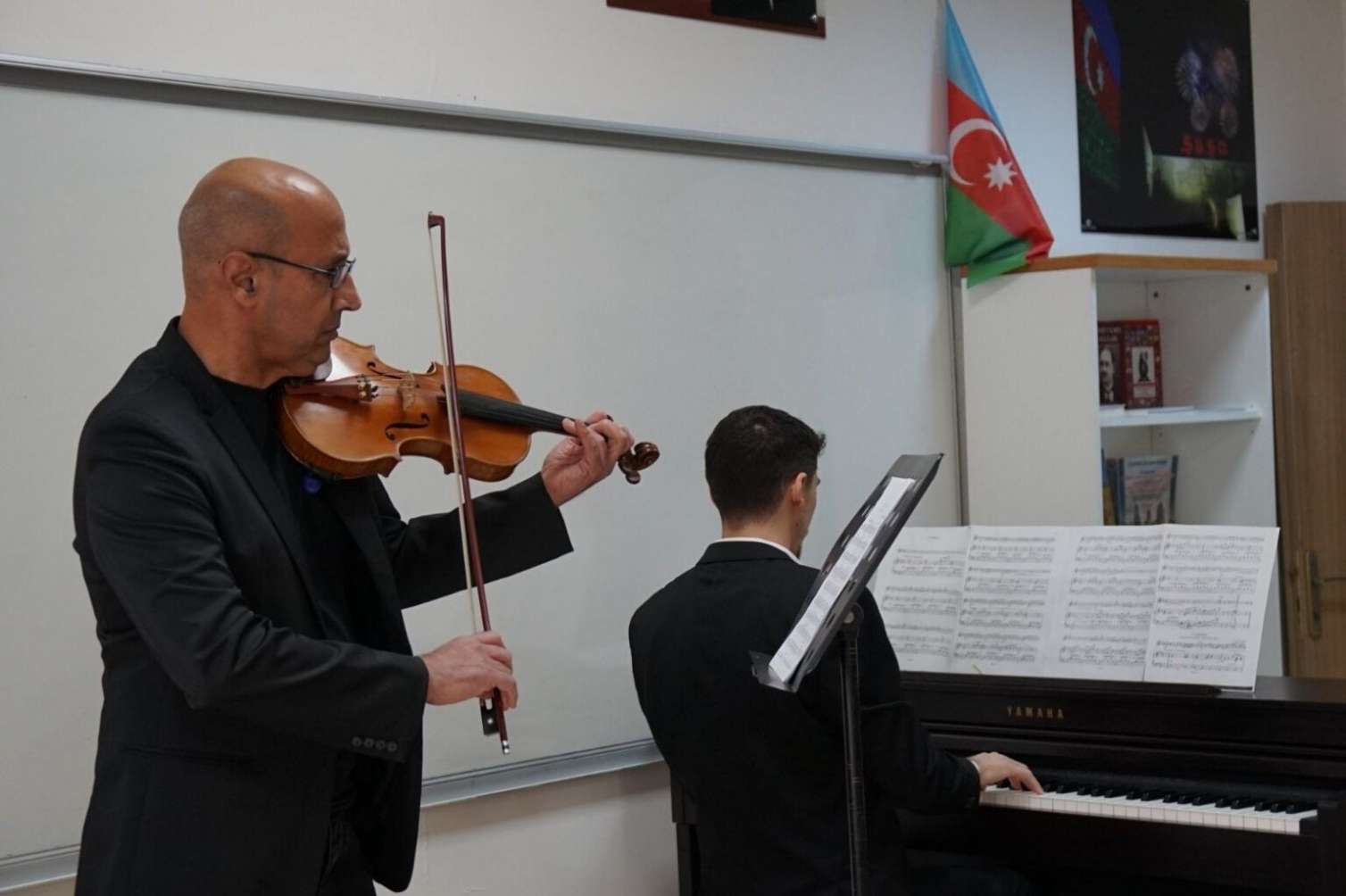 Batman Universitetində Tənzilə Rüstəmxanlı ilə görüş keçirildi – FOTO 