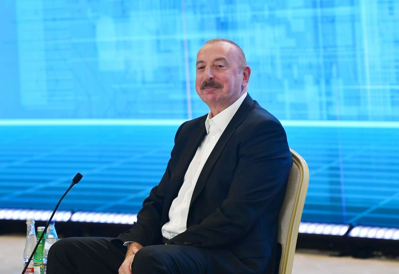 44 günlük müharibədə Azərbaycan mediası fədakarlıqla çalışıb - Prezident 