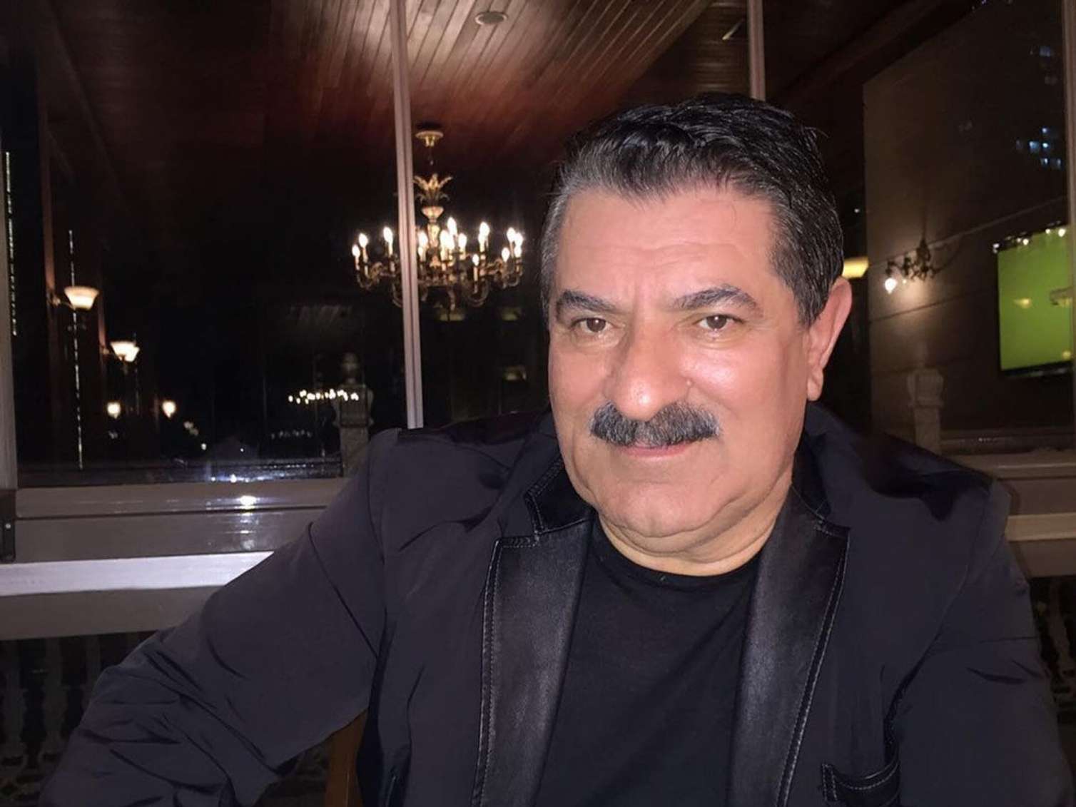 Xalq artisti deputat olmaq istəyir 
