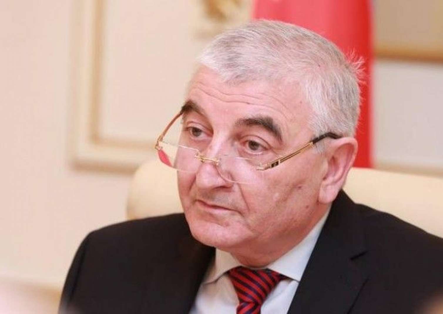 Prezident Məzahir Pənahovun qardaşı oğluna VƏZİFƏ verdi 