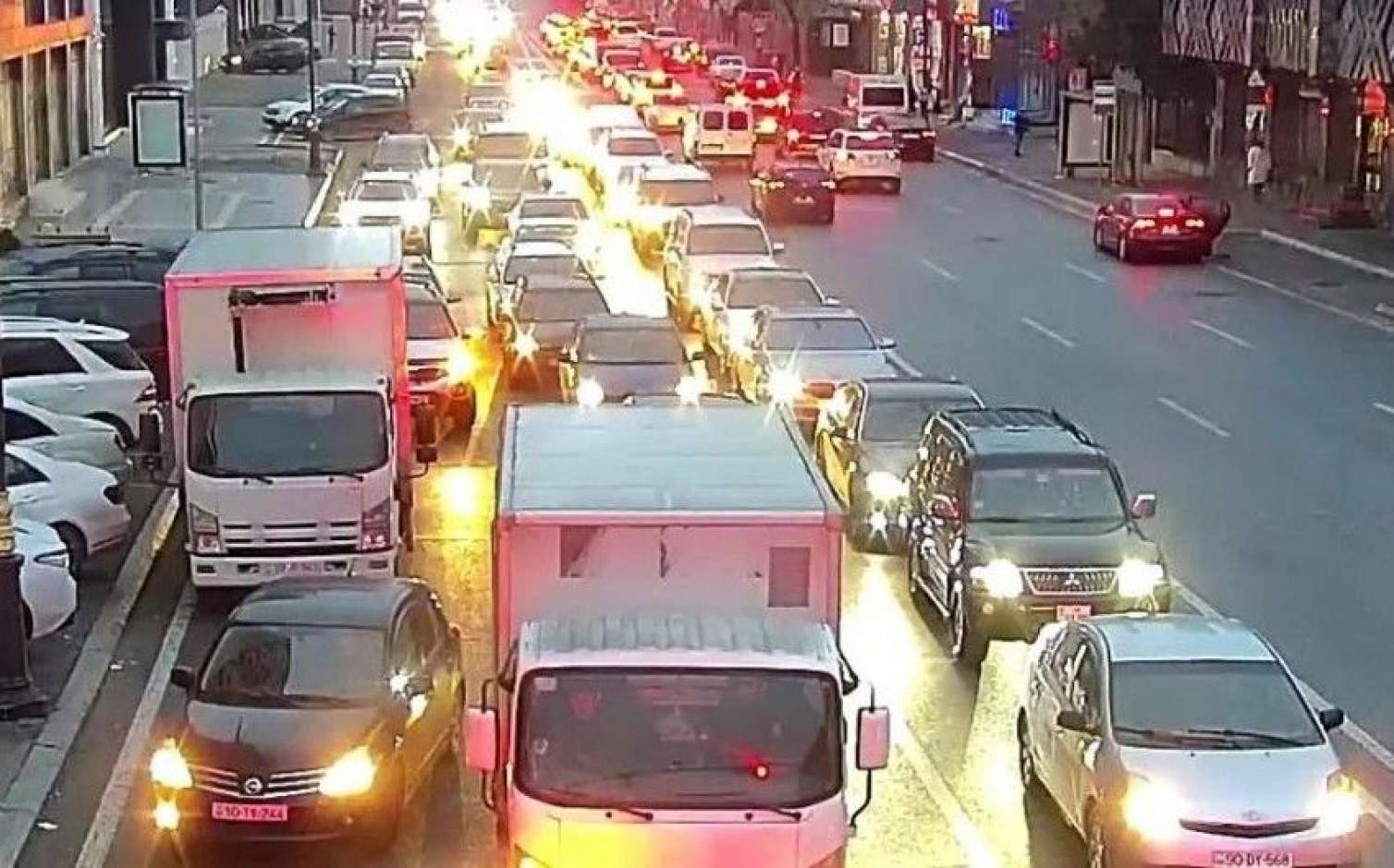 Hansı yollarda tıxac var? - SİYAHI 