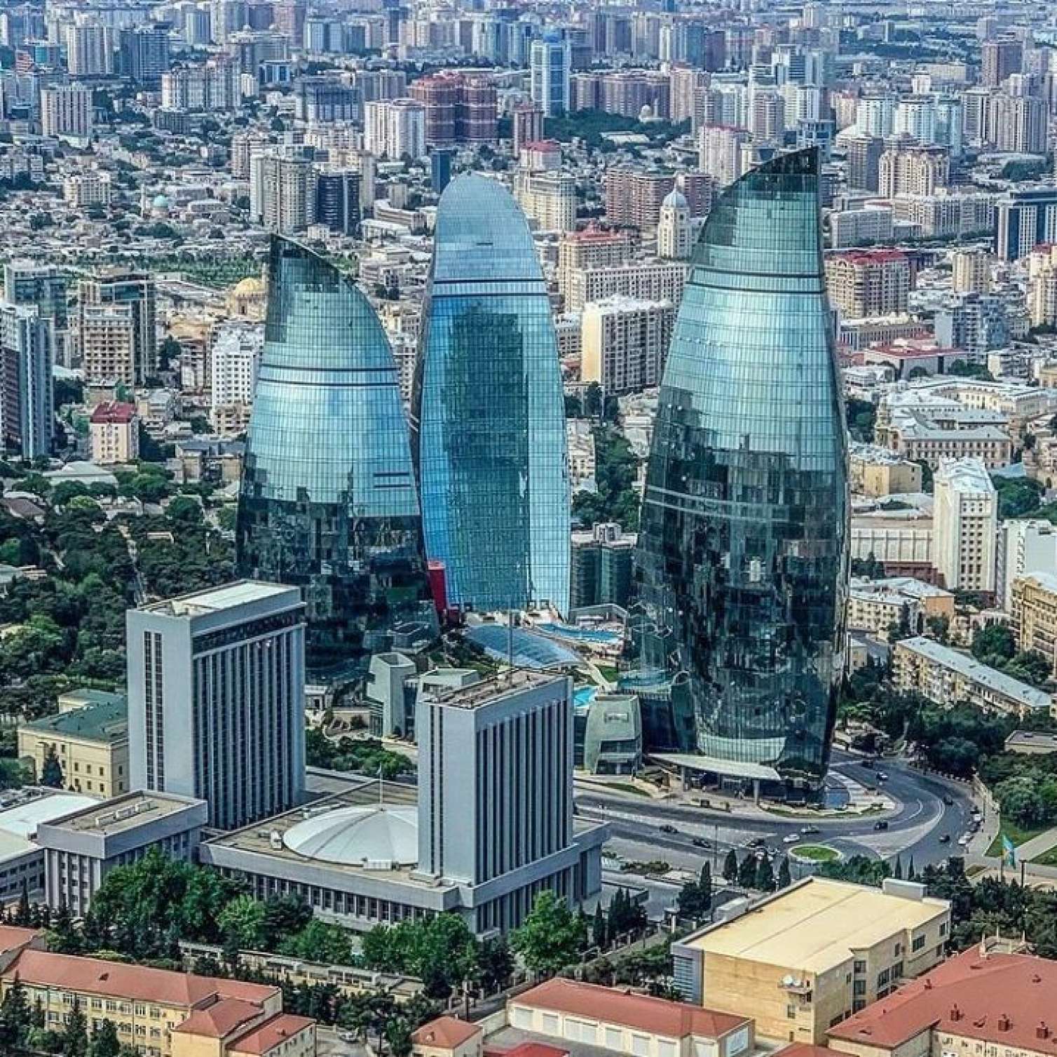 Bakıda torpağın sotu 425 min oldu – 41 faiz bahalaşma var – VİDEO 