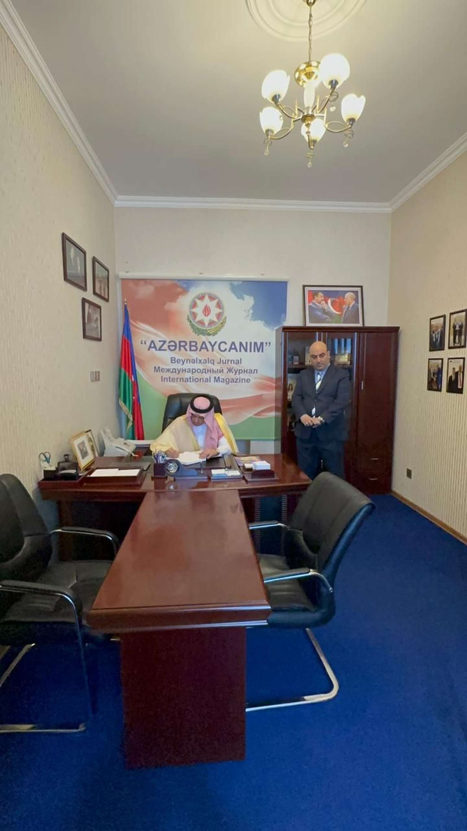 Səfir “Azərbaycanım” beynəlxalq jurnalının kollektivi ilə görüş keçirdi -  FOTO