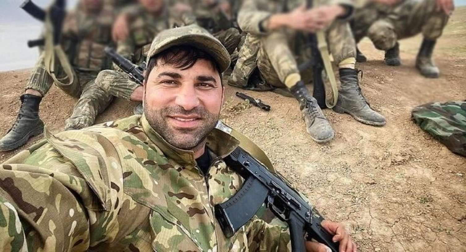 Kamil bu fotoya görə saxlanılıb? 