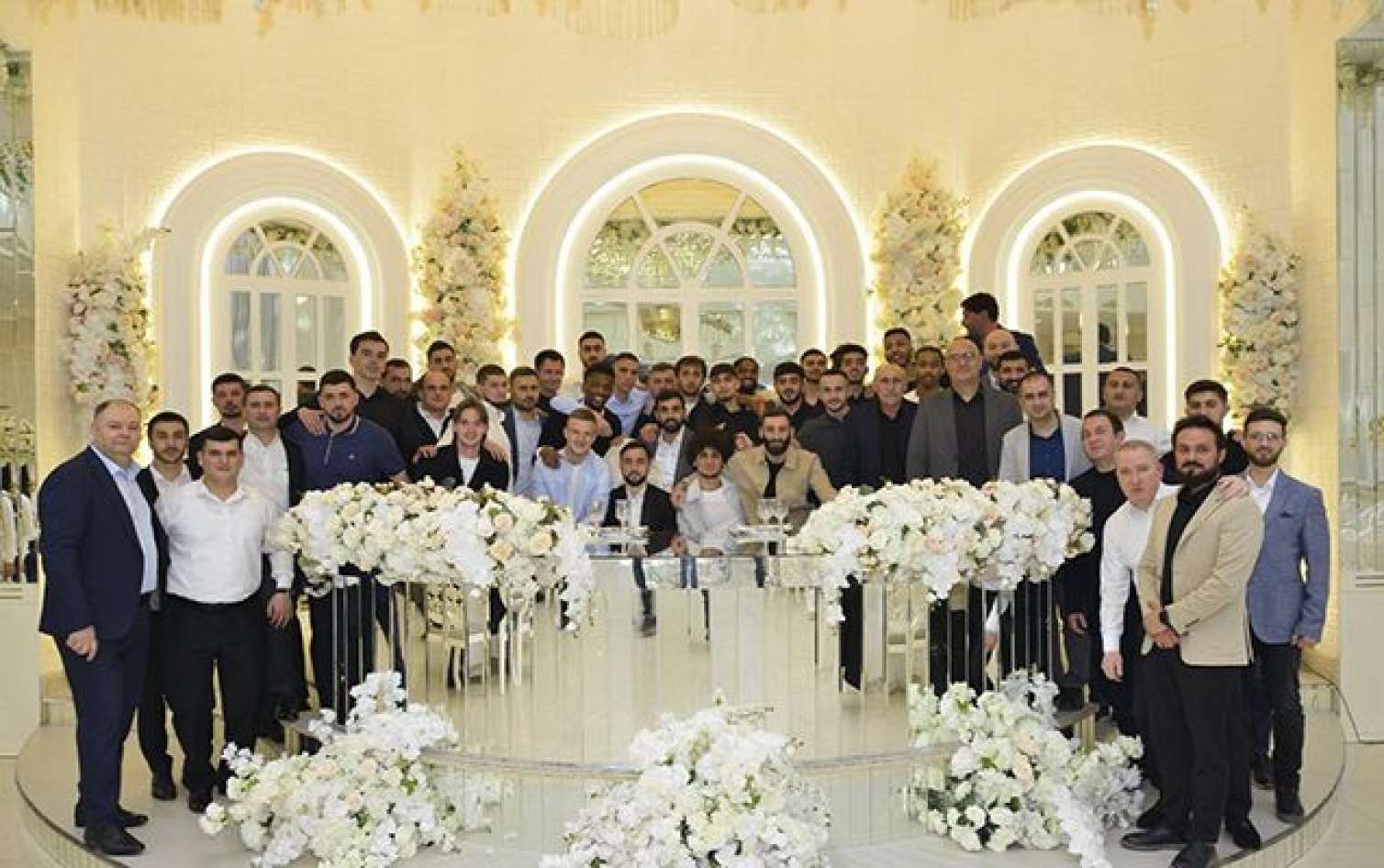 Azərbaycanlı futbolçu evləndi 