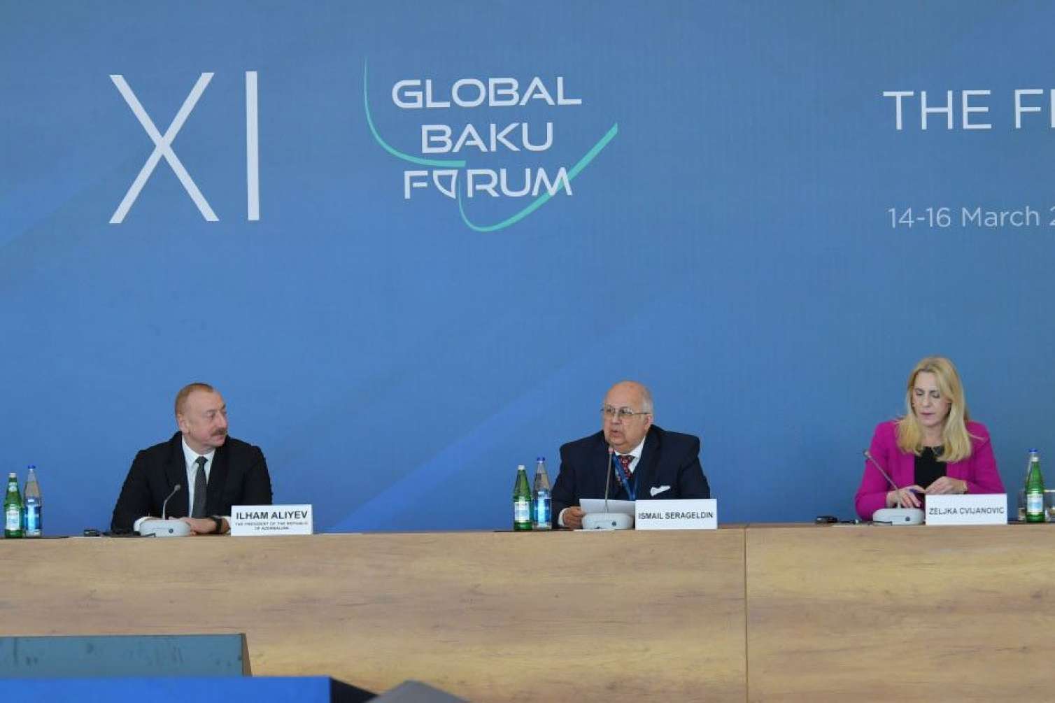 İlham Əliyev Bakıda keçirilən Qlobal Forumda iştirak etdi -  Yenilənib1-FOTO