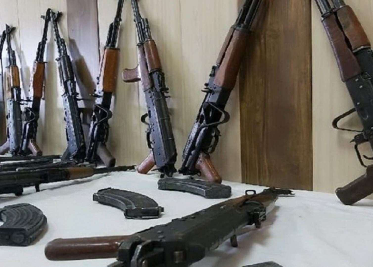 Ötən gün təhvil götürülən silah-sursatın sayı açıqlandı 