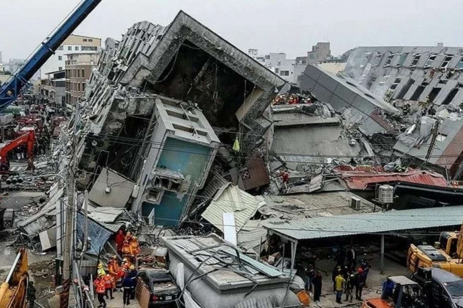 Son 25 ilin ən böyük zəlzələsi: Sunami xəbərdarlığı! 