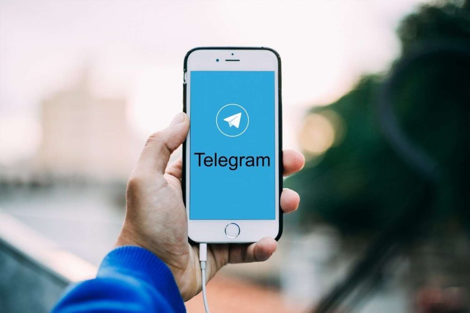 Rusiyadan Teleqrama 4 milyonluq cərimə 