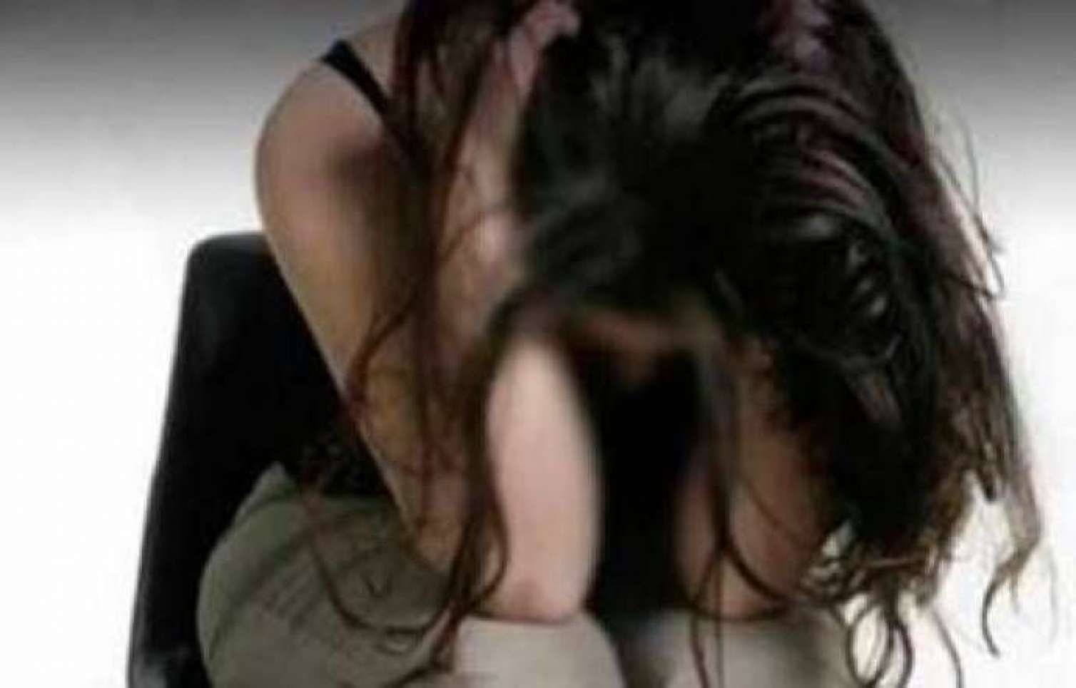 Doğma qızına  pornoqrafik video izlədən ataya AĞIR CƏZA 