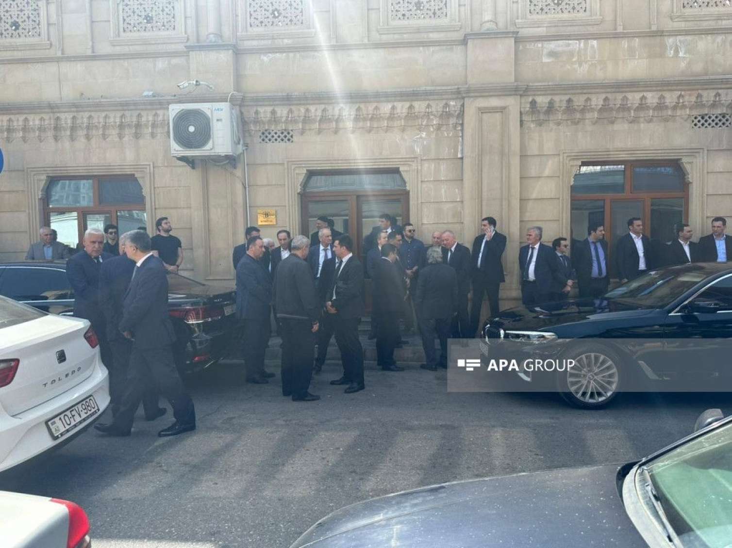 Elmira Süleymanova dəfn olundu -  Yenilənib-FOTO