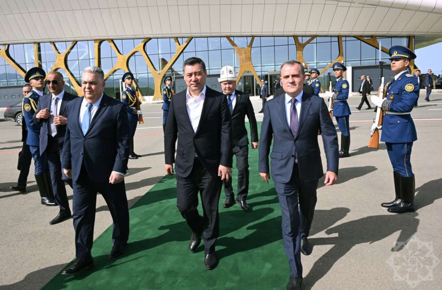 Sadır Japarovun Azərbaycana səfəri başa çatdı -  FOTO