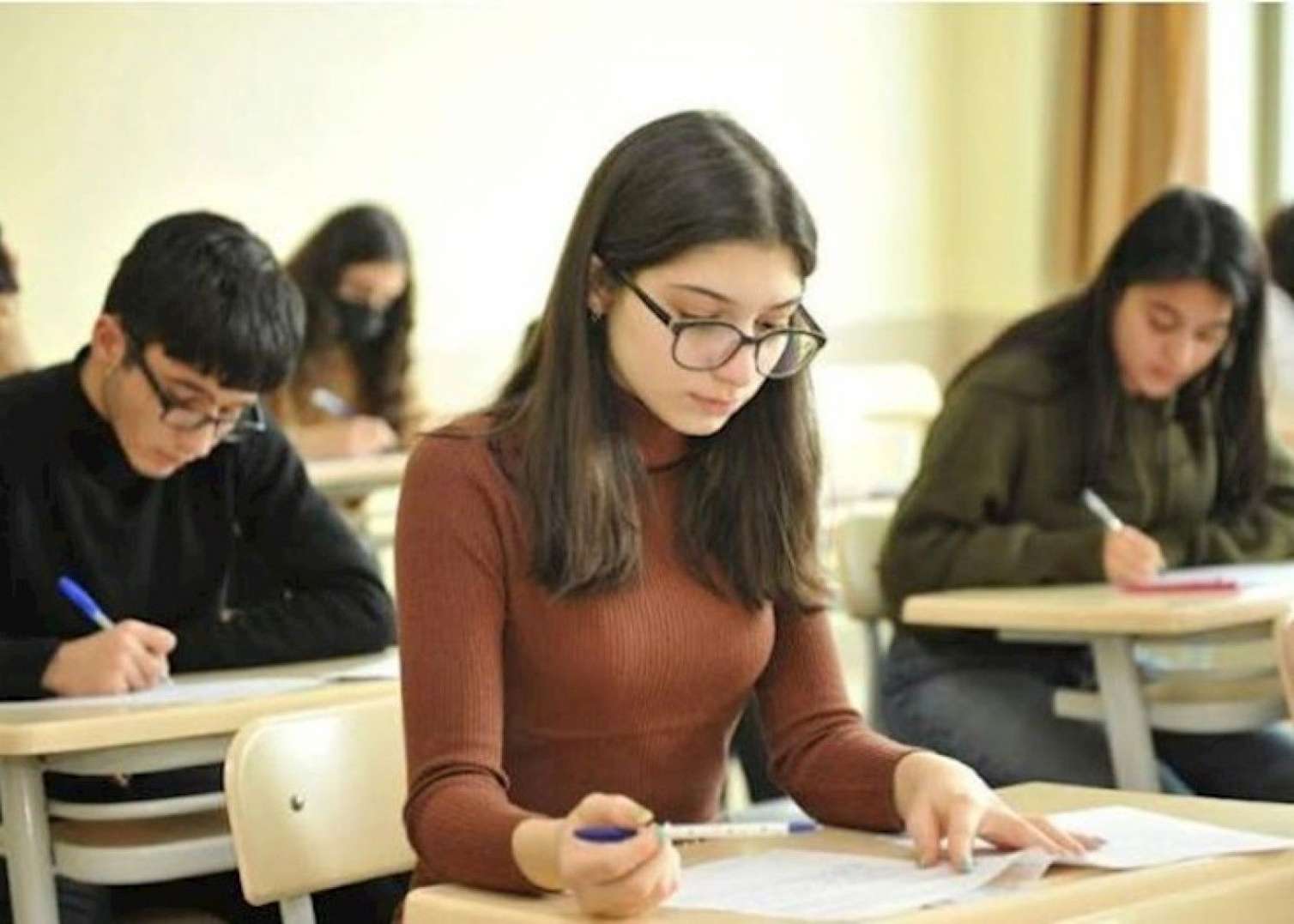 İmtahan cavabları ELAN OLUNDU - 8 nəfər qaydaları POZUB