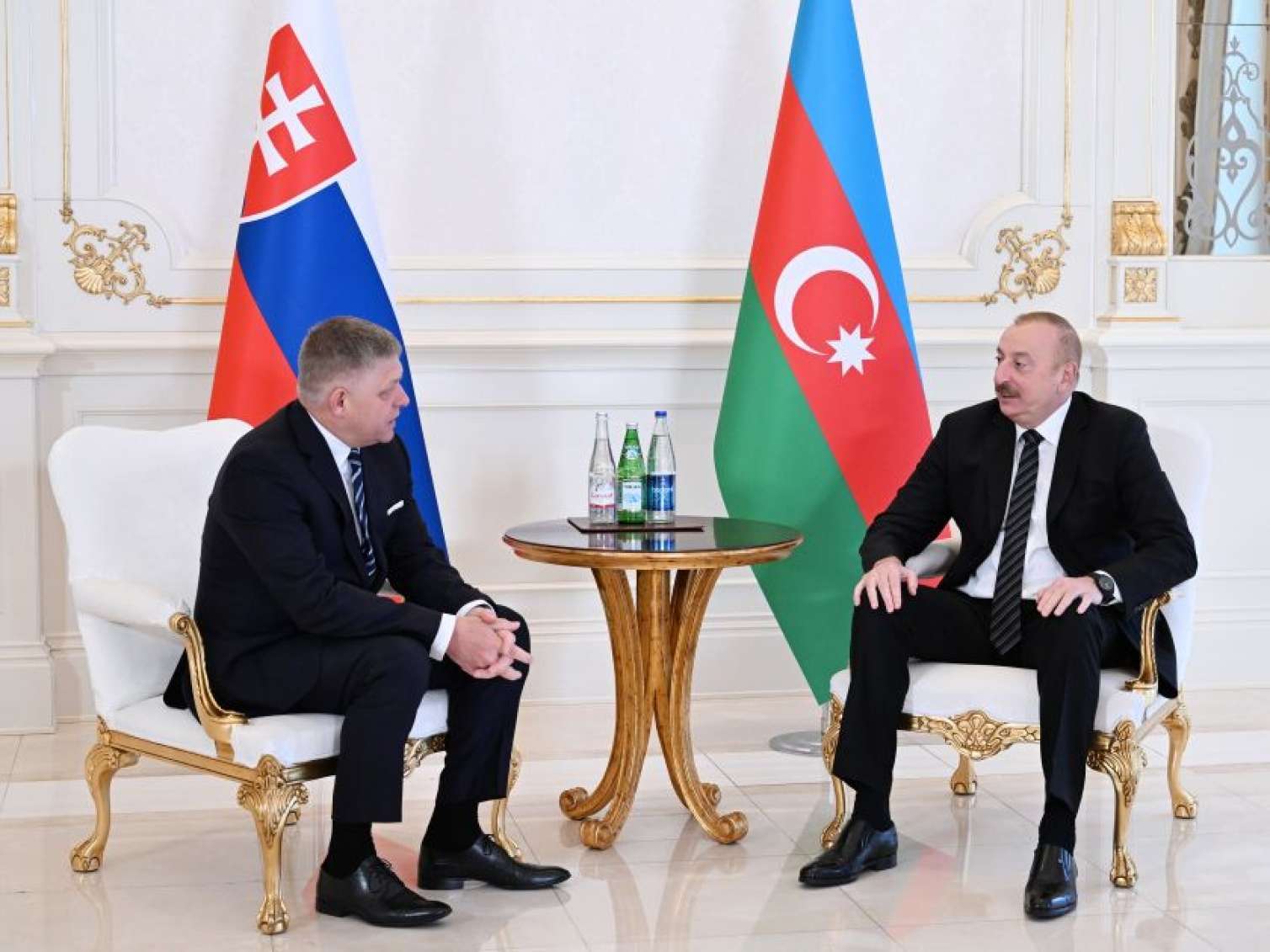 Prezident Slovakiyanın Baş naziri ilə görüşdü -  FOTO