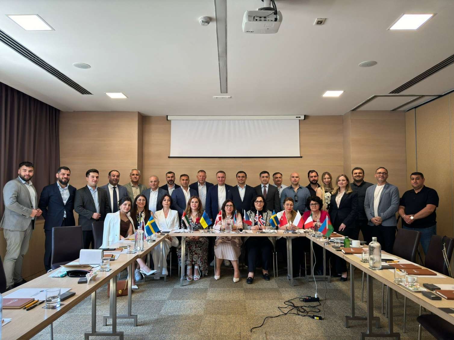 Roma Forumu iştirakçıları İlham Əliyevə müraciət etdi 