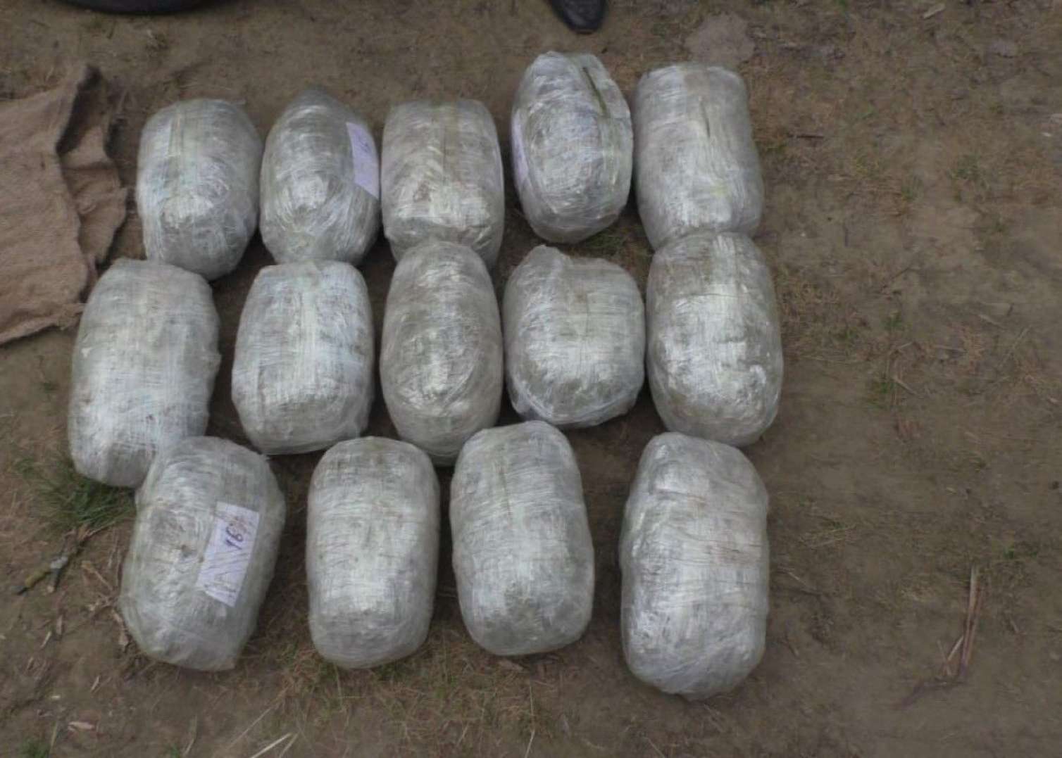 Yardımlıda saxlanılan şəxslərdən 14 kiloqram marixuana aşkarlandı 