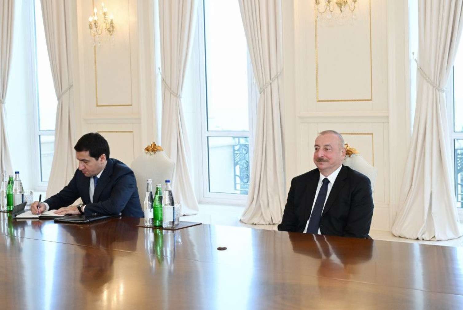 İlham Əliyev daha bir qəbul keçirdi -  Yenilənib-FOTO