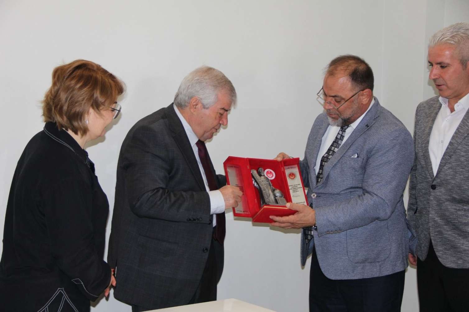 Sabir Rüstəmxanlı Türkiyədən gələn şəhid ailələri ilə görüşdü - FOTO 