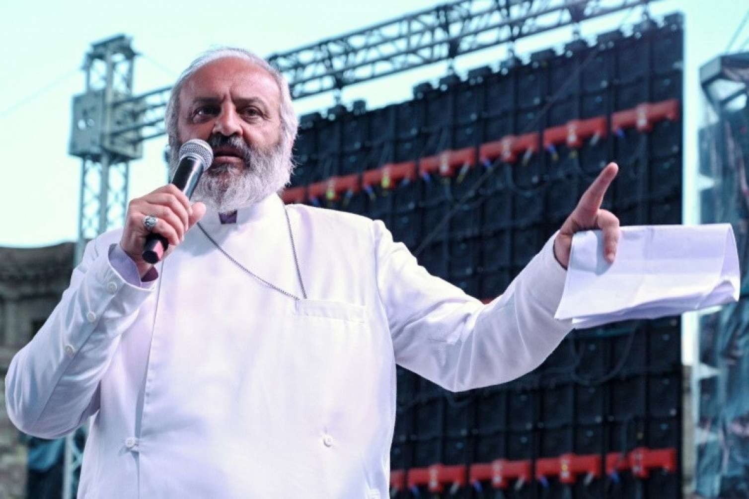 Qalstanyan Azərbaycanla sərhəddə aksiyalar keçirəcək 